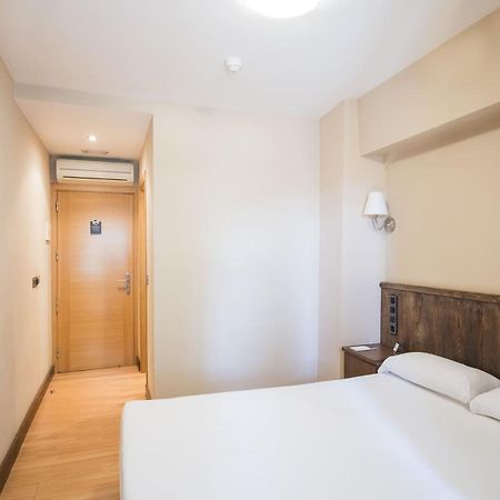 Hotel Alda Avenida Σαντιάγο ντε Κομποστέλα Εξωτερικό φωτογραφία