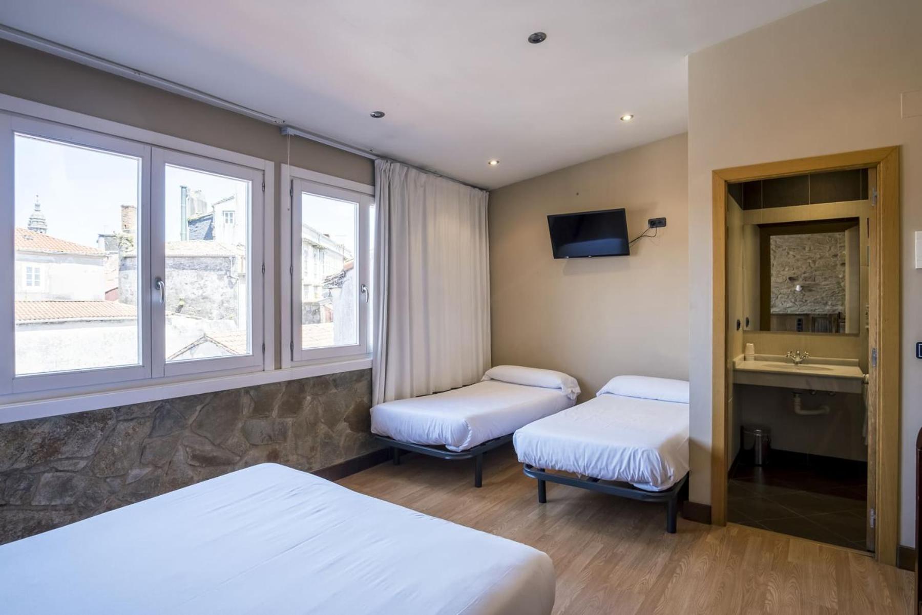 Hotel Alda Avenida Σαντιάγο ντε Κομποστέλα Εξωτερικό φωτογραφία