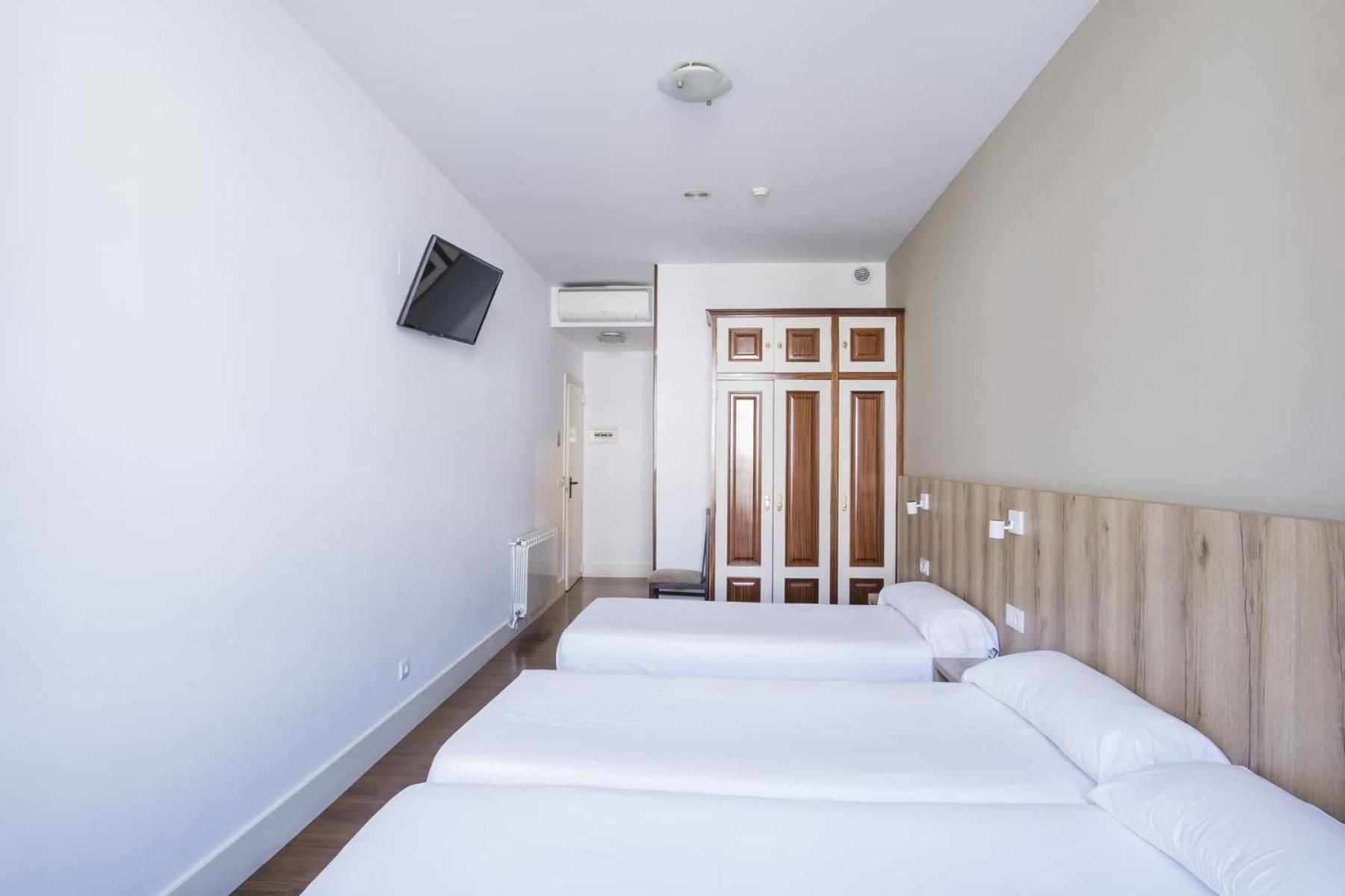 Hotel Alda Avenida Σαντιάγο ντε Κομποστέλα Εξωτερικό φωτογραφία