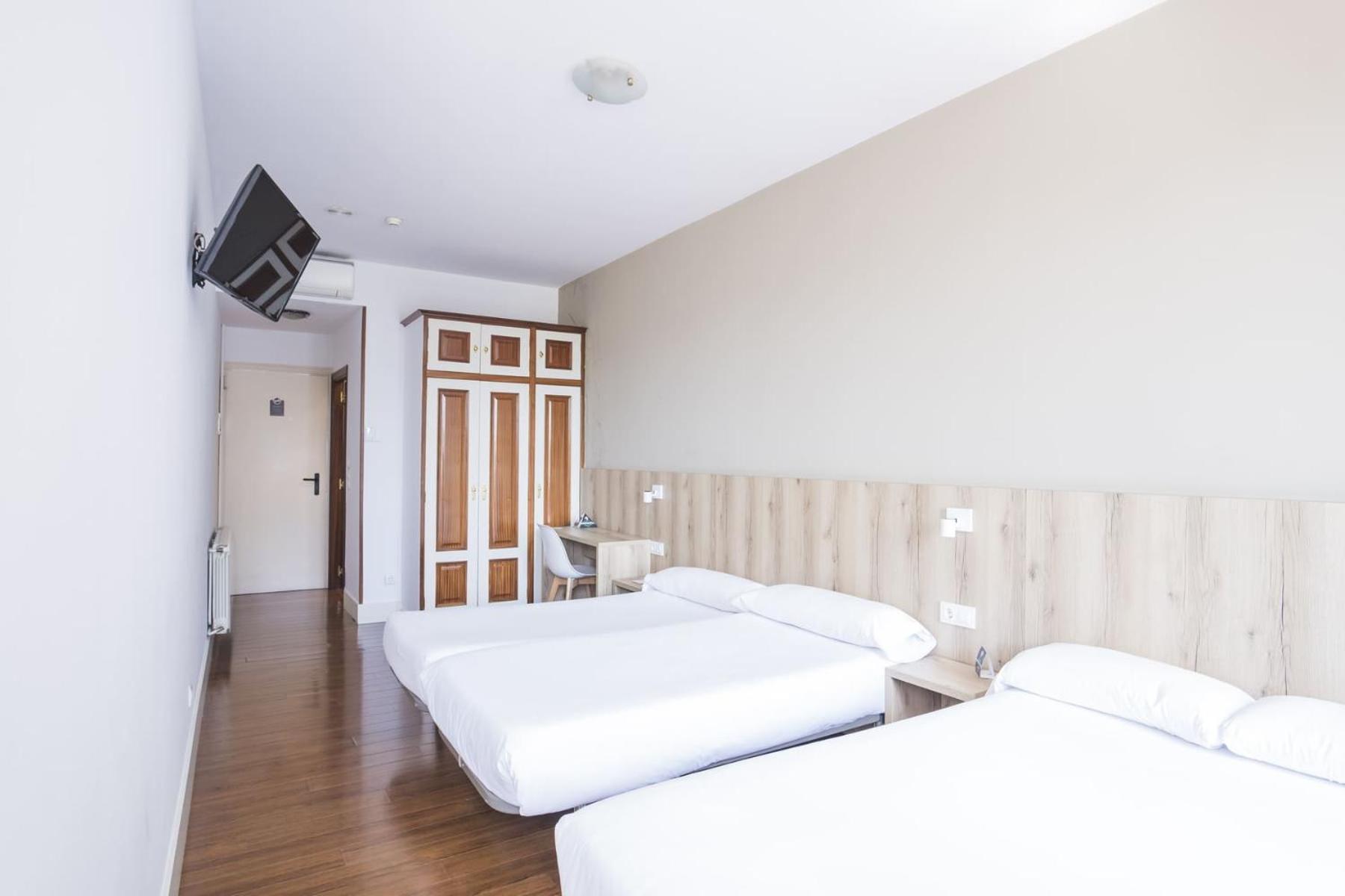 Hotel Alda Avenida Σαντιάγο ντε Κομποστέλα Εξωτερικό φωτογραφία
